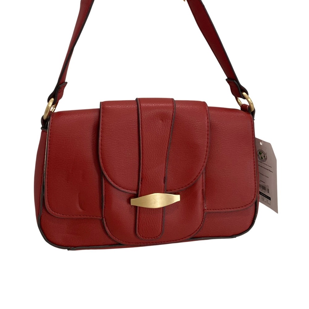 Time and Tru Shoulder Bag Women Small Red Faux Leather Gold Tone Flap Baguette